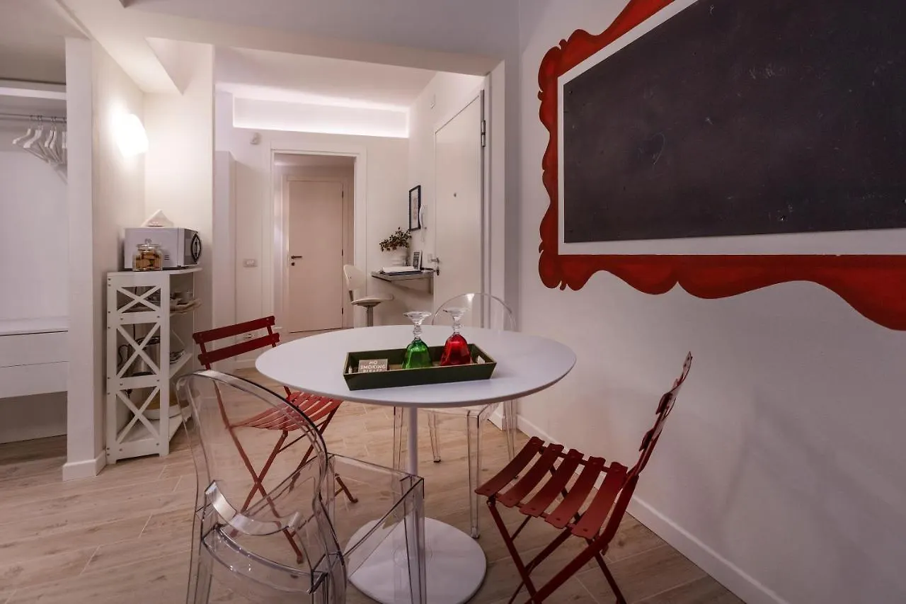 Passepartout Home Apartment Verona Italien
